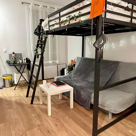 Central Studio 13 Apartment